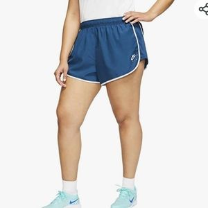 Nike plus size running Active Workout Athletic shorts dark teal plus Size 2X New